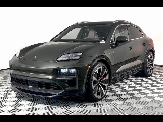 2024 Porsche Macan Electric Turbo