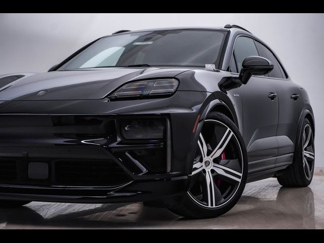 2024 Porsche Macan Electric Turbo