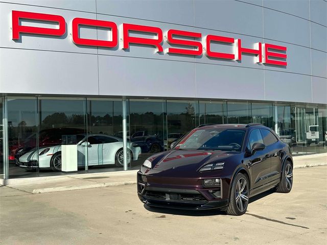 2024 Porsche Macan Electric Turbo