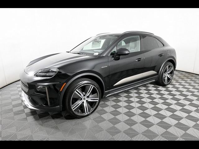 2024 Porsche Macan Electric Turbo