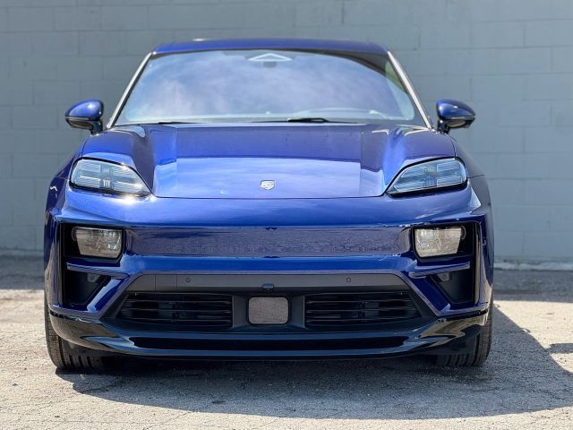2024 Porsche Macan Electric Turbo