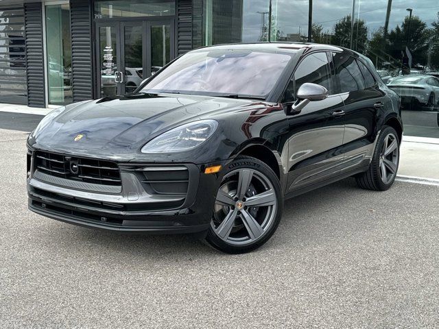 2024 Porsche Macan T