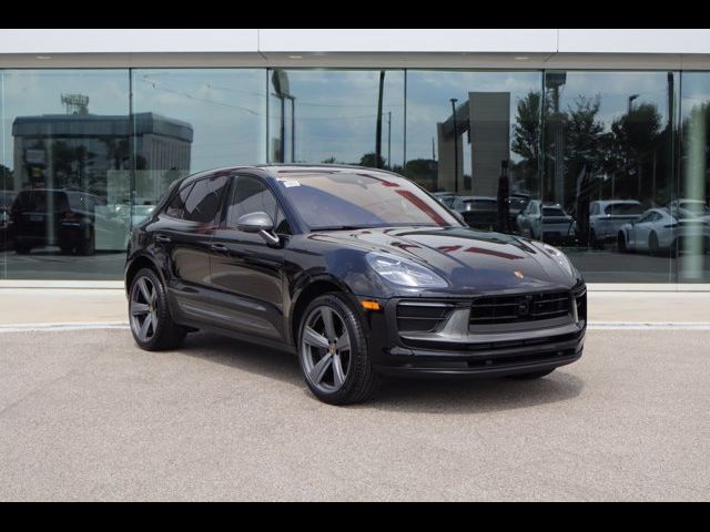 2024 Porsche Macan T