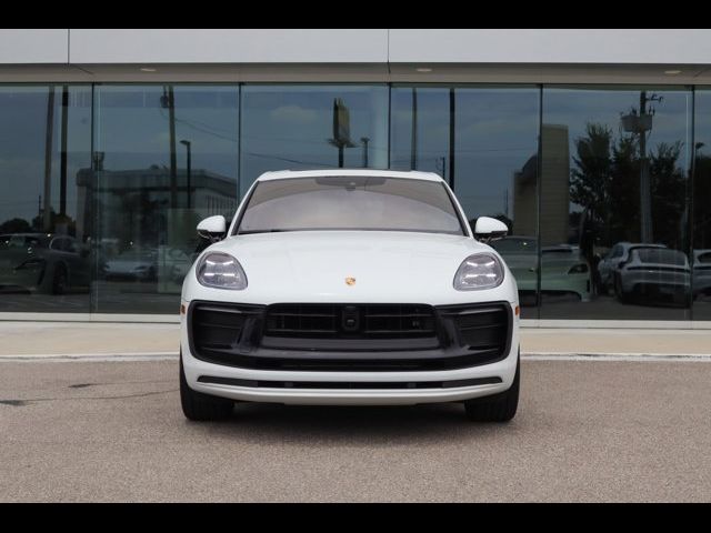 2024 Porsche Macan T