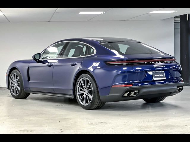 2024 Porsche Panamera 4