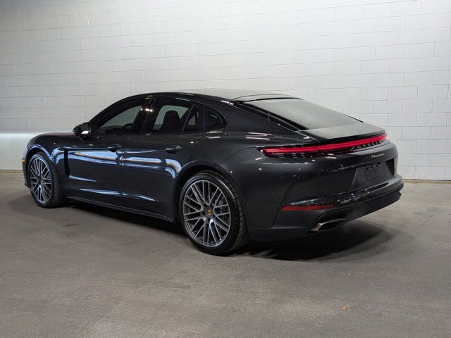 2024 Porsche Panamera 4