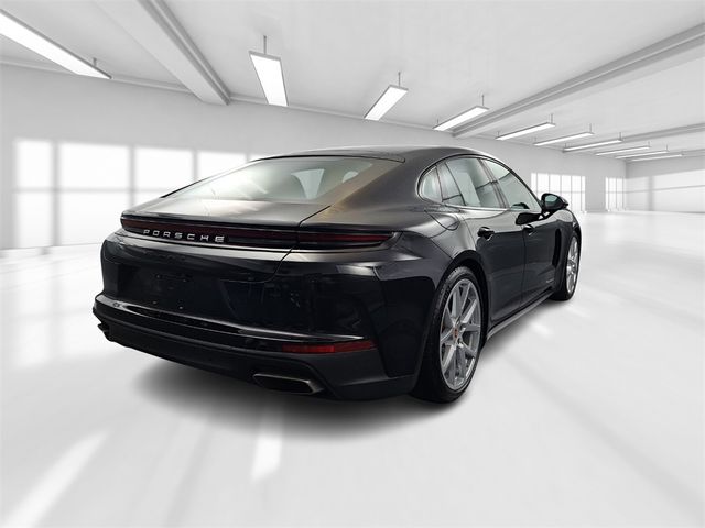 2024 Porsche Panamera 4