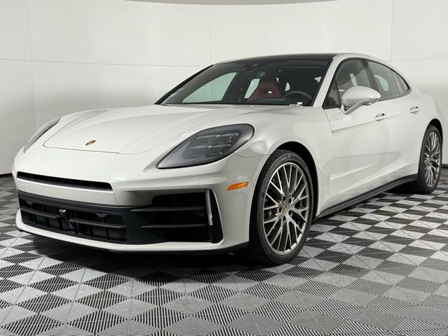 2024 Porsche Panamera 4