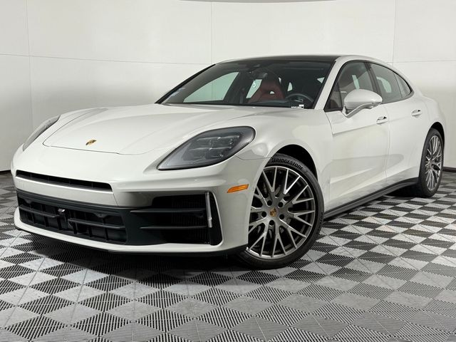 2024 Porsche Panamera 4