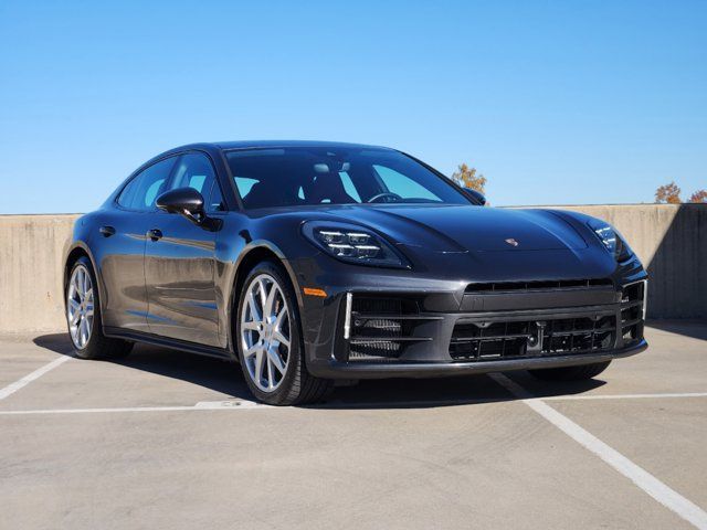 2024 Porsche Panamera 4