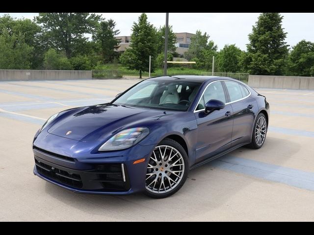 2024 Porsche Panamera 4