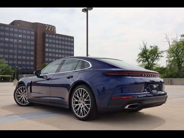 2024 Porsche Panamera 4