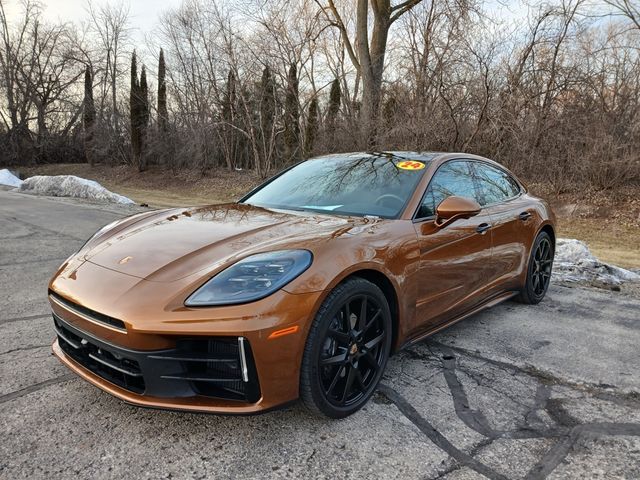 2024 Porsche Panamera 4