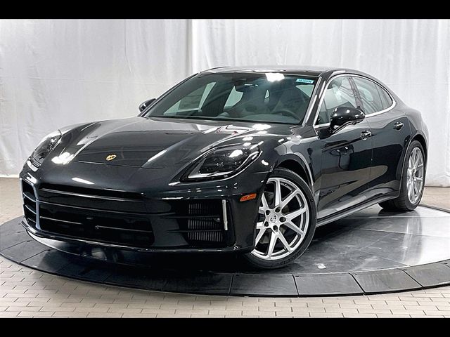 2024 Porsche Panamera 4