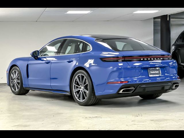 2024 Porsche Panamera 4