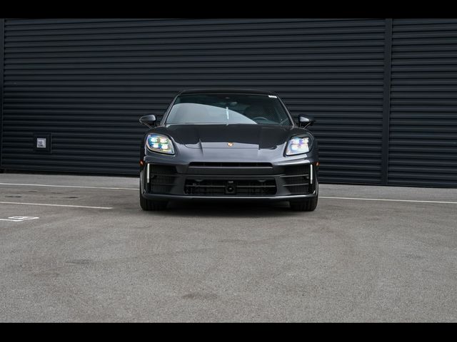 2024 Porsche Panamera 4