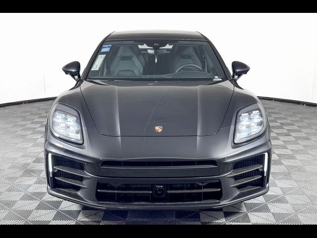 2024 Porsche Panamera 4