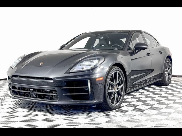 2024 Porsche Panamera 4