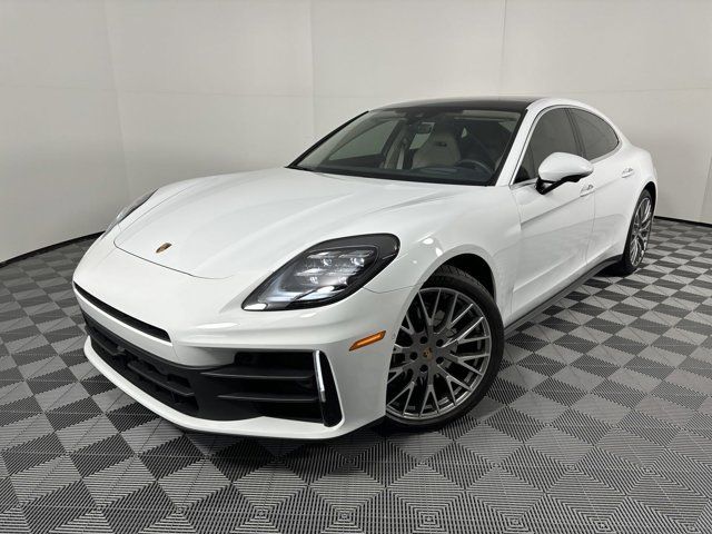 2024 Porsche Panamera 4