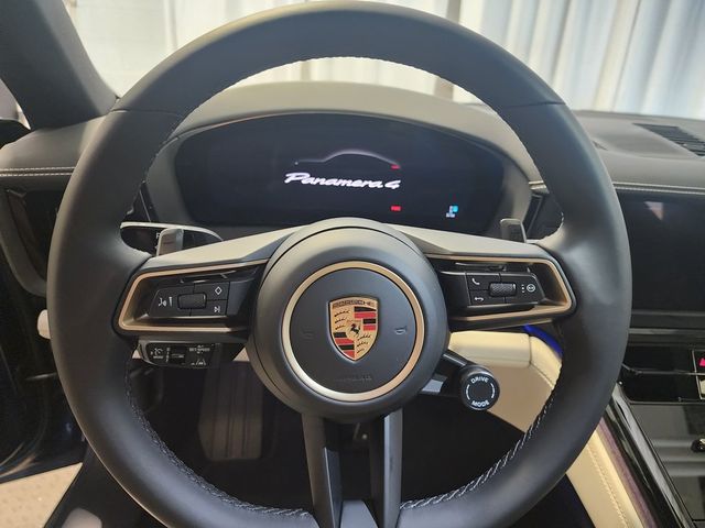 2024 Porsche Panamera 4