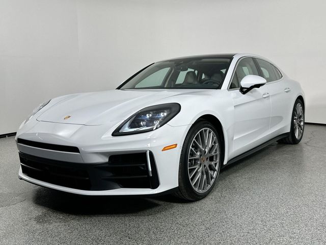 2024 Porsche Panamera 4