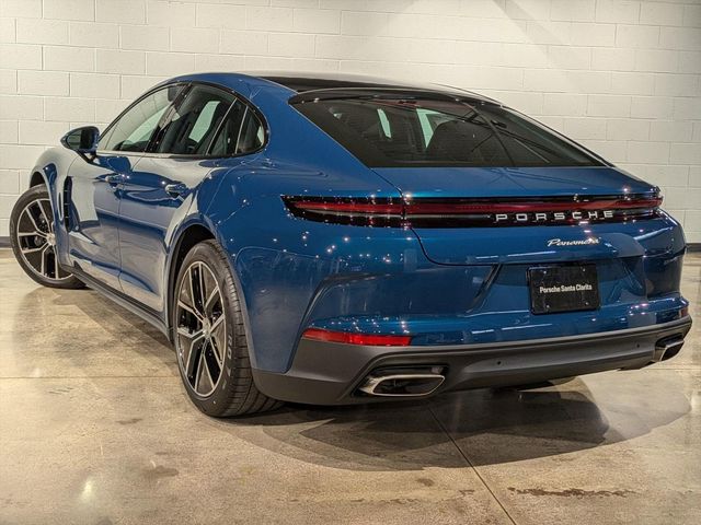 2024 Porsche Panamera 4