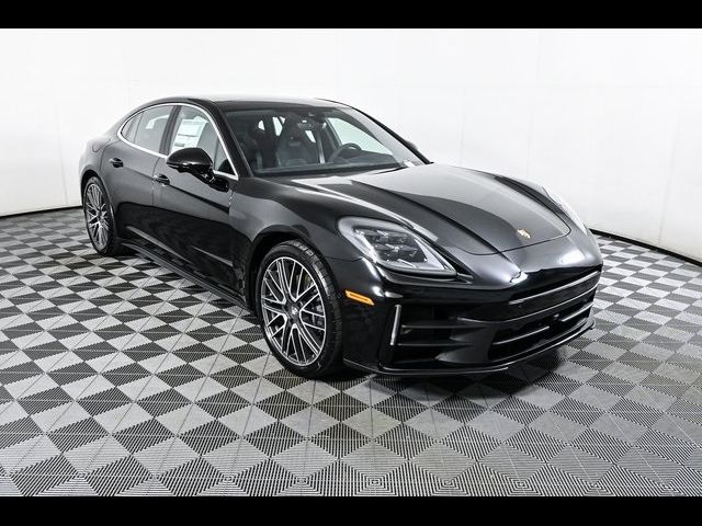 2024 Porsche Panamera 4