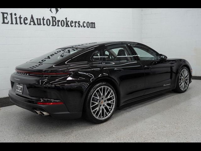 2024 Porsche Panamera 4