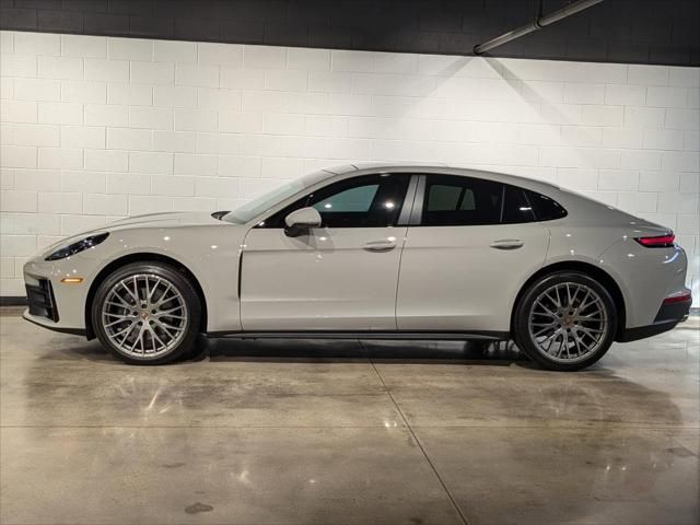 2024 Porsche Panamera Base