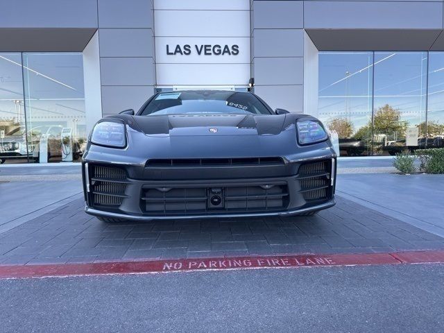 2024 Porsche Panamera 4