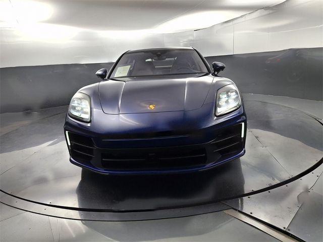 2024 Porsche Panamera 