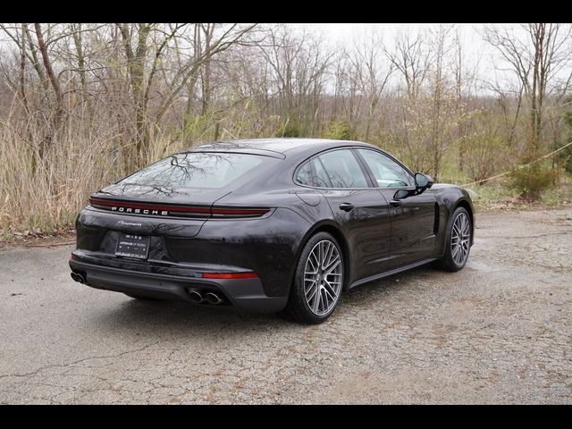 2024 Porsche Panamera Base