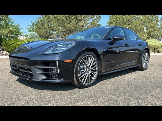 2024 Porsche Panamera 