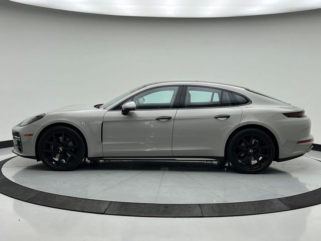 2024 Porsche Panamera Base