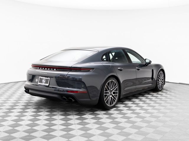 2024 Porsche Panamera 