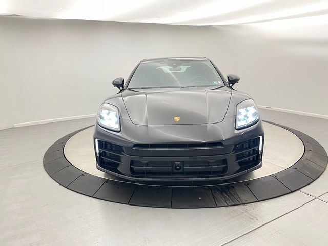 2024 Porsche Panamera 4