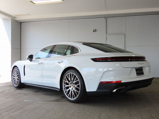 2024 Porsche Panamera 