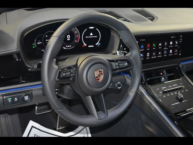 2024 Porsche Panamera 4