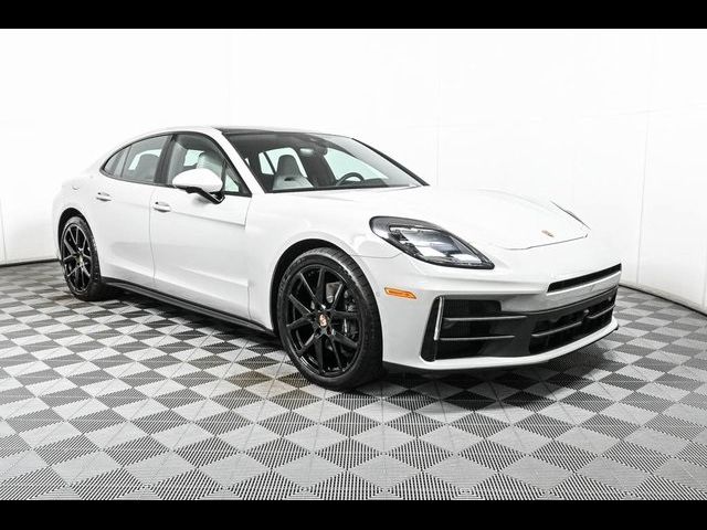 2024 Porsche Panamera Base