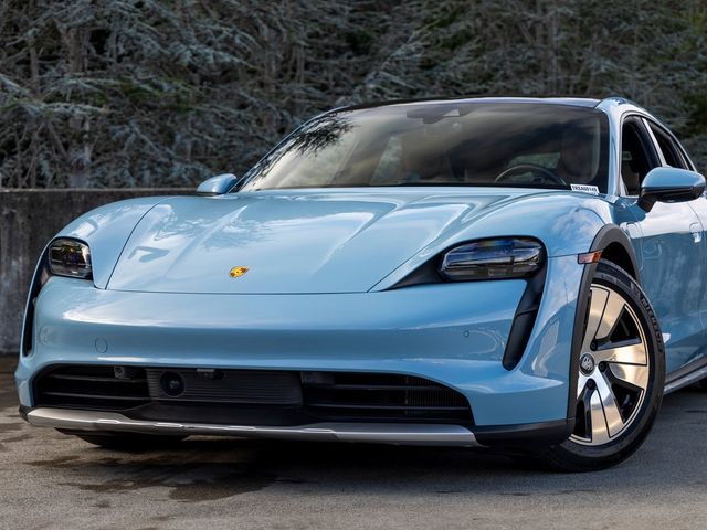 2024 Porsche Taycan 4