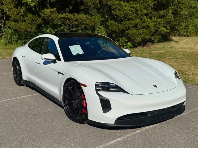 2024 Porsche Taycan GTS