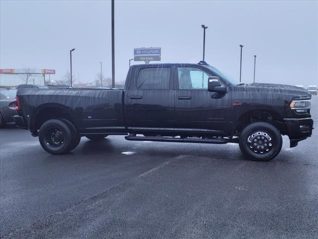 2024 Ram 3500 Laramie