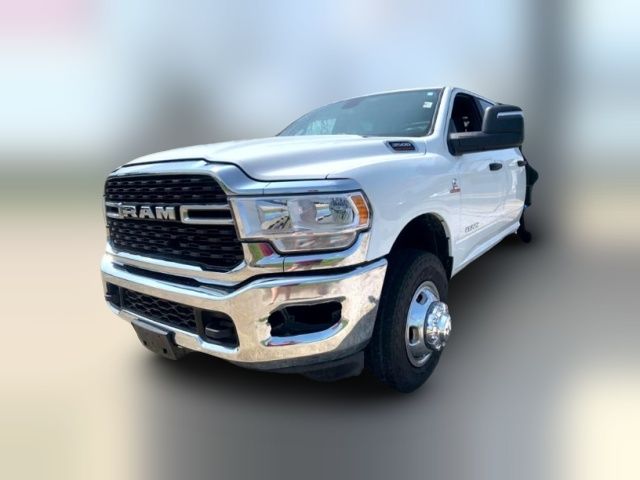 2024 Ram 3500 SLT