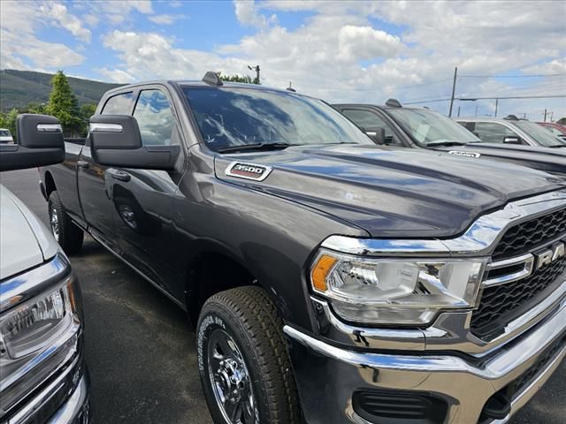 2024 Ram 3500 Tradesman