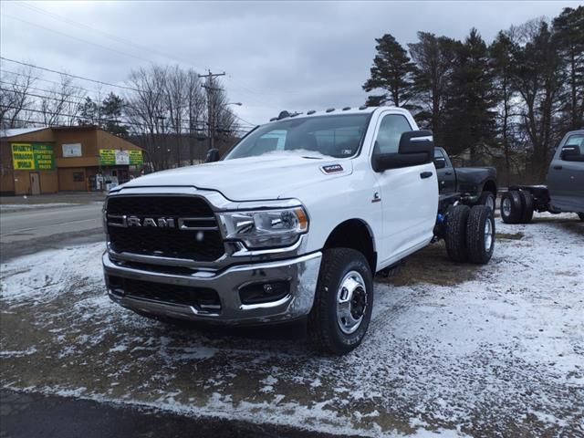 2024 Ram 3500 Tradesman