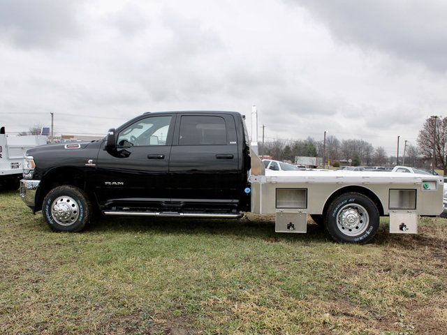 2024 Ram 3500 SLT