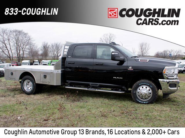 2024 Ram 3500 SLT