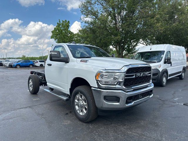 2024 Ram 3500 Tradesman