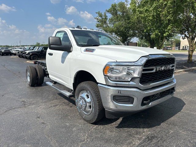 2024 Ram 3500 Tradesman