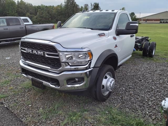 2024 Ram 5500 Tradesman